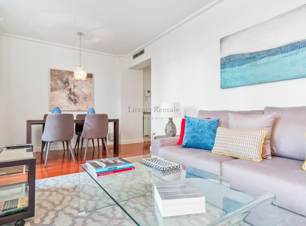 Charming 2-Bedroom Apartment In Retiro Perfect Madrid Location 외부 사진